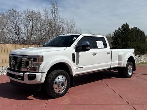 STAR WHITE 2022 Ford F-450 PLATINUM DRW
