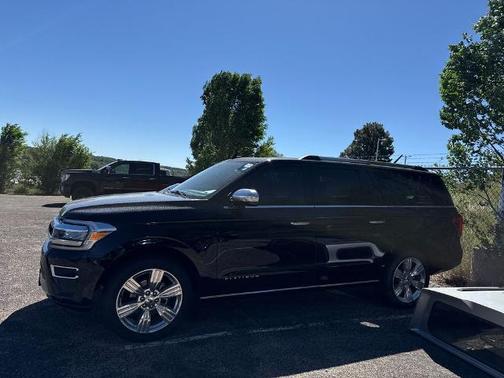 AGATE BLACK METALLIC 2024 Ford Expedition PLATINUM