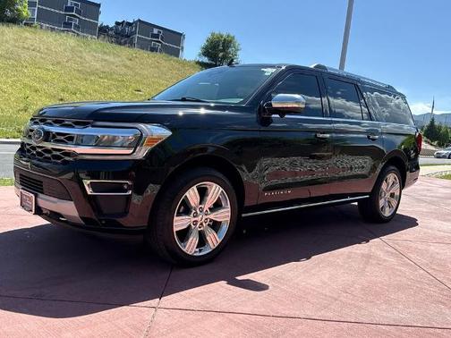 AGATE BLACK METALLIC 2024 Ford Expedition PLATINUM