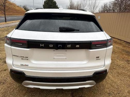White 2024 Honda Prologue ELITE