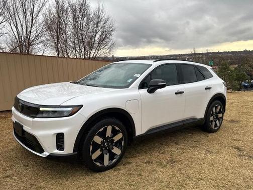 White 2024 Honda Prologue ELITE