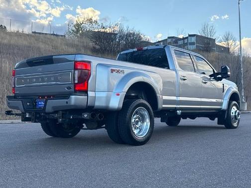 2022 Ford F-450 LIMITED