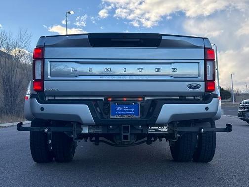 2022 Ford F-450 LIMITED