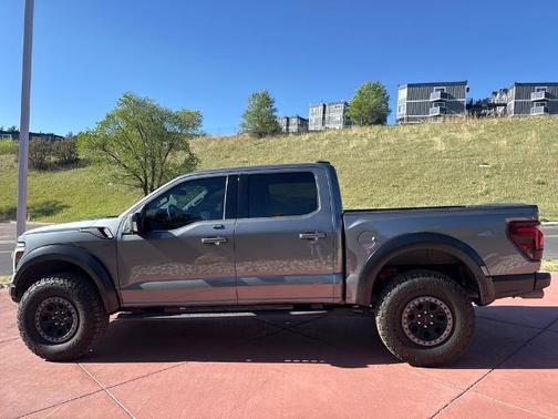 CARBONIZED GRAY METALLIC 2025 Ford F-150 RAPTOR