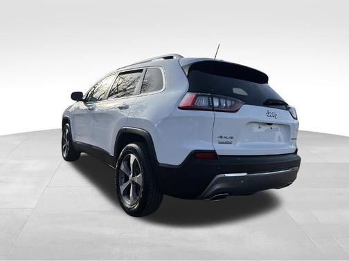 Bright White Clearcoat 2021 Jeep Cherokee LIMITED