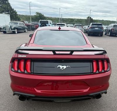2021 Ford Mustang ECOBOOST