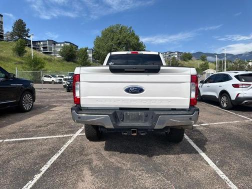 WHITE PLATINUM MET TRI-COAT 2019 Ford F-250 LARIAT