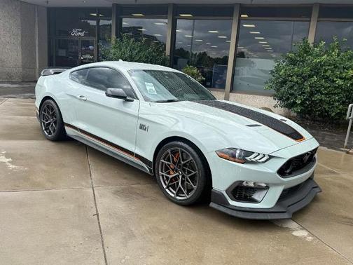 2022 Ford Mustang MACH 1