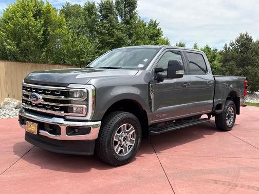 CARBONIZED GREY 2025 Ford F-350 LARIAT SUPER DUTY