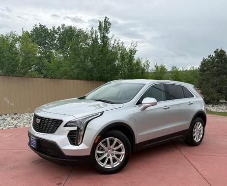 2022 Cadillac XT4 LUXURY