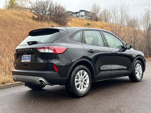 2022 Ford Escape S