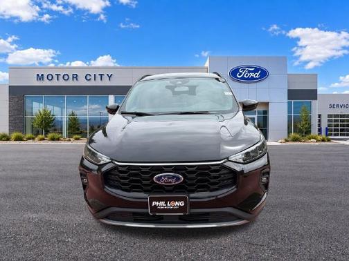 AGATE BLACK METALLIC 2025 Ford Escape ST-LINE SELECT