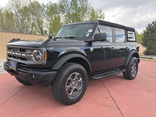 SHADOW BLACK 2024 Ford Bronco BIG BEND