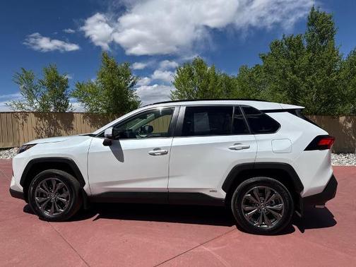 White 2025 Toyota RAV4 XLE PREMIUM
