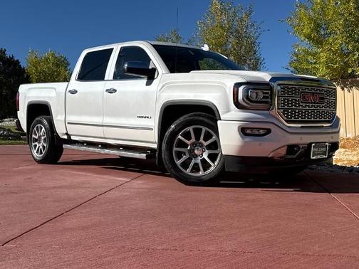 2017 GMC Sierra 1500 DENALI