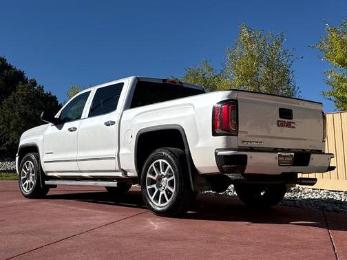 2017 GMC Sierra 1500 DENALI
