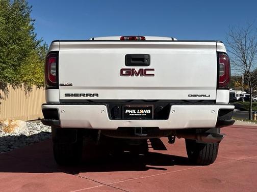 2017 GMC Sierra 1500 DENALI