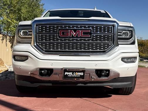 2017 GMC Sierra 1500 DENALI