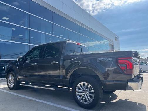 2024 Ford F-150 LARIAT