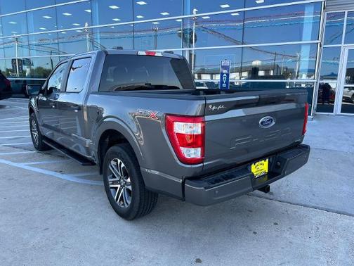 CARBONIZED GRAY METALLIC 2022 Ford F-150 XL