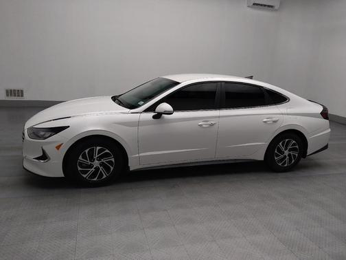 2021 Hyundai SONATA Hybrid Base