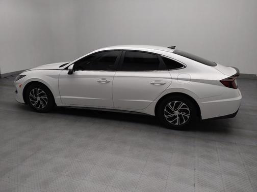 2021 Hyundai SONATA Hybrid Base