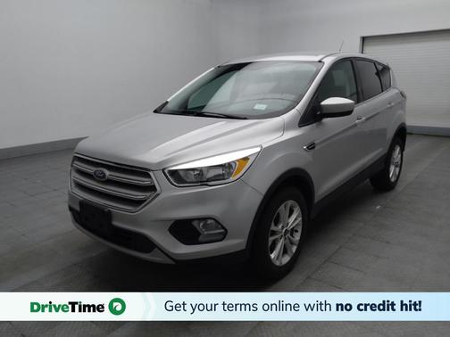 Ingot Silver Metallic 2019 Ford Escape SE