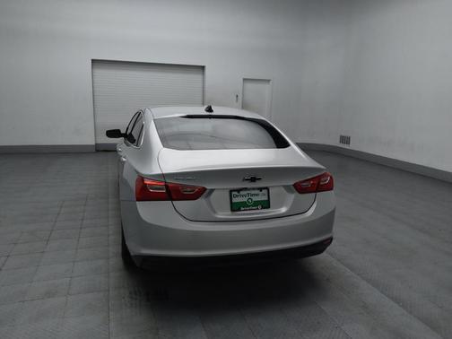 Silver Ice Metallic 2021 Chevrolet Malibu 1LS