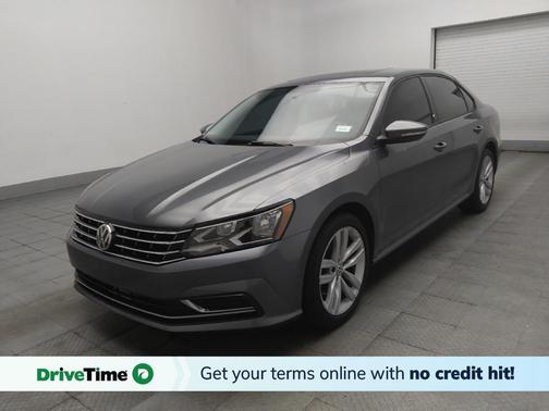 Platinum Gray Metallic 2019 Volkswagen Passat 2.0T Wolfsburg Edition