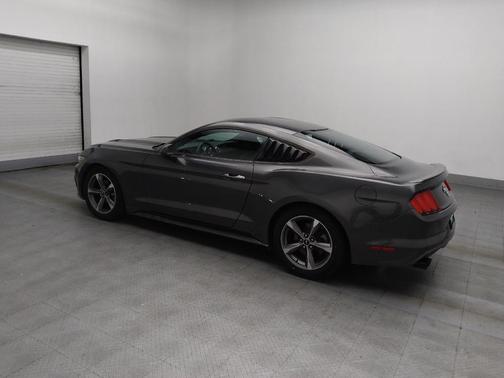 2016 Ford Mustang V6