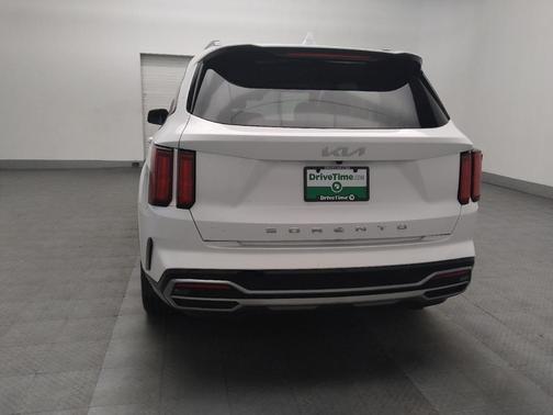 Glacial White Pearl 2022 Kia Sorento SX