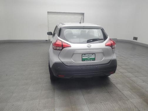 Silver 2020 Nissan Kicks S