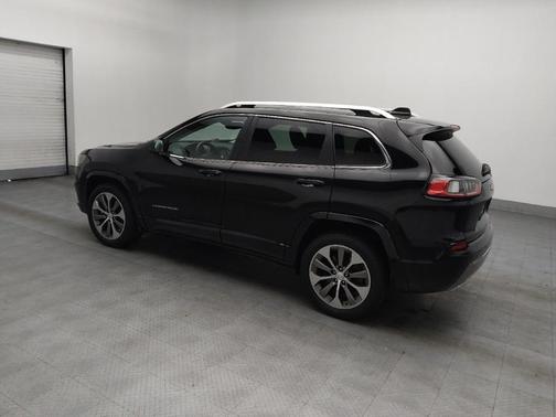2019 Jeep Cherokee Overland
