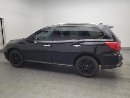 Magnetic Black Pearl 2020 Nissan Pathfinder SL 2WD