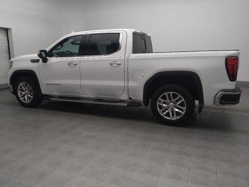 White 2021 GMC Sierra 1500 SLT