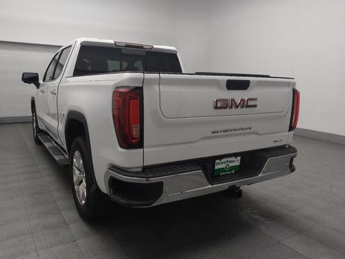 White 2021 GMC Sierra 1500 SLT
