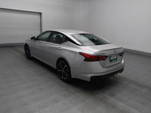 2023 Nissan Altima SR FWD