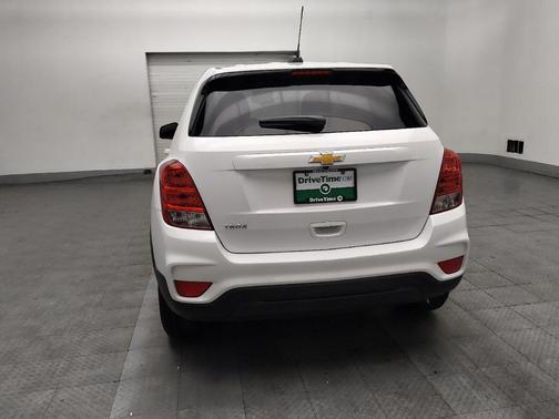 Summit White 2020 Chevrolet Trax LS