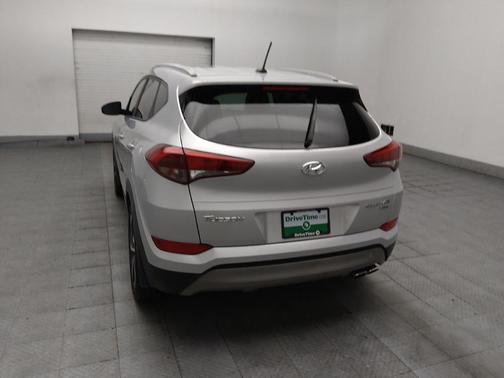 Molten Silver 2017 Hyundai TUCSON Sport