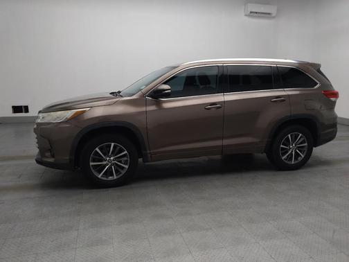 Toasted Walnut Pearl 2018 Toyota Highlander XLE