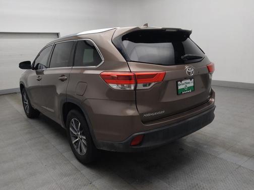 Toasted Walnut Pearl 2018 Toyota Highlander XLE