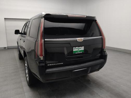 2018 Cadillac Escalade Platinum