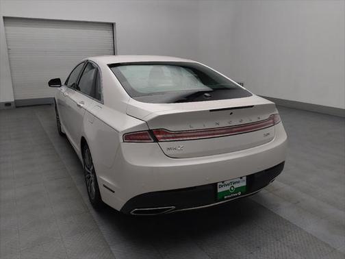 2017 Lincoln MKZ Base