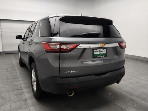Satin Steel Metallic 2020 Chevrolet Traverse LS