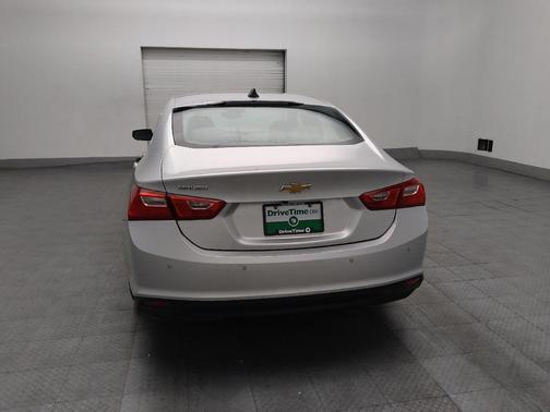 Silver Ice Metallic 2020 Chevrolet Malibu 1LS