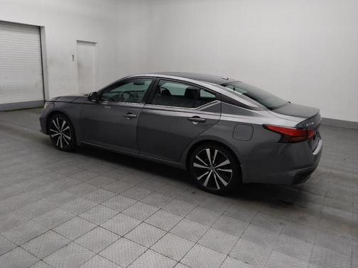 2020 Nissan Altima SR FWD