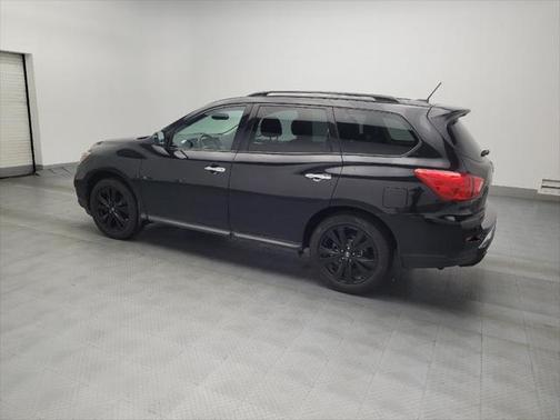 2018 Nissan Pathfinder SL