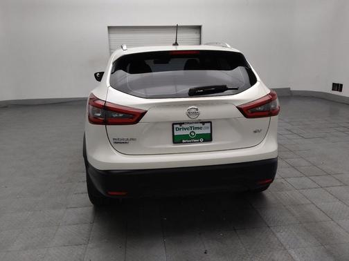 Pearl White Tricoat 2020 Nissan Rogue Sport SV