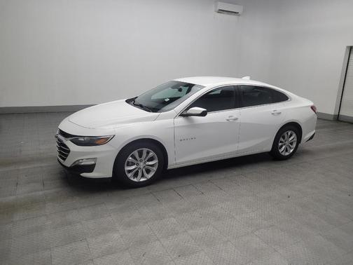 Summit White 2022 Chevrolet Malibu FWD LT