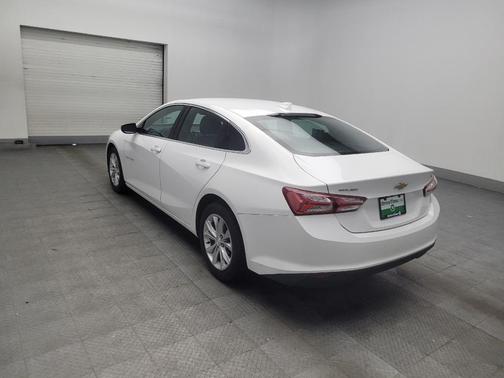 Summit White 2022 Chevrolet Malibu FWD LT